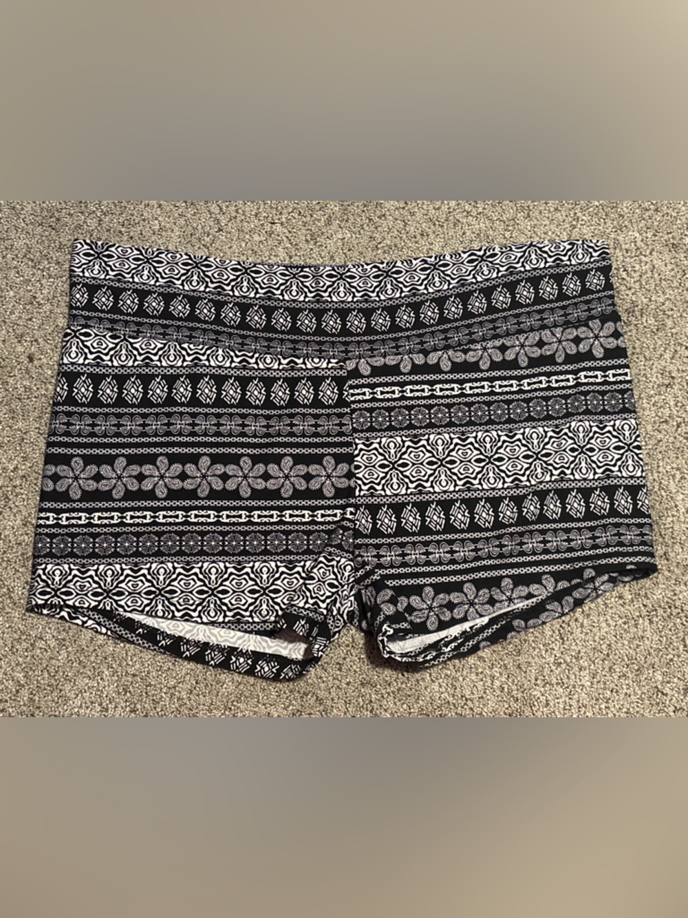 Bobbie Brooks Black & White Patterned Sleep Shorts